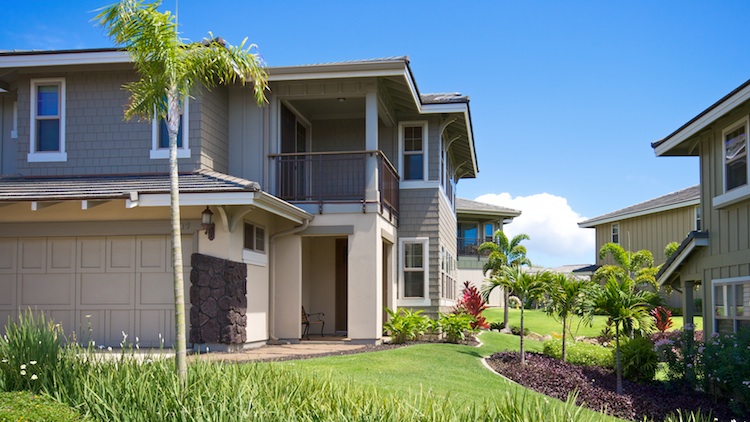 Well manicured landscaping showcases 5 different floor plans of Kanani Wailea