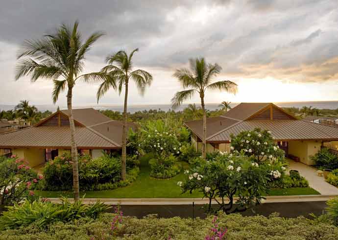 Well maintained gardens allow Papali Wailea residents to relax and enjoy the views