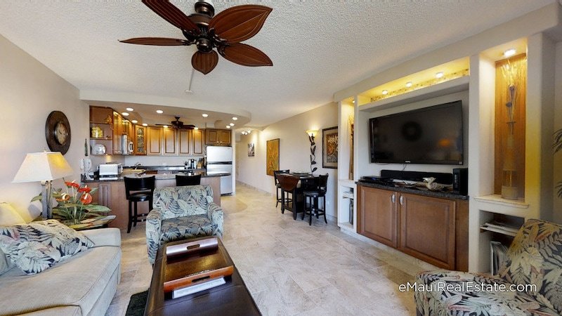 Example of a 1 bedroom 2 bathroom unit at Kamaole Sands