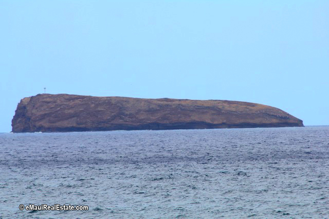 View of Molokini from Black sand beach