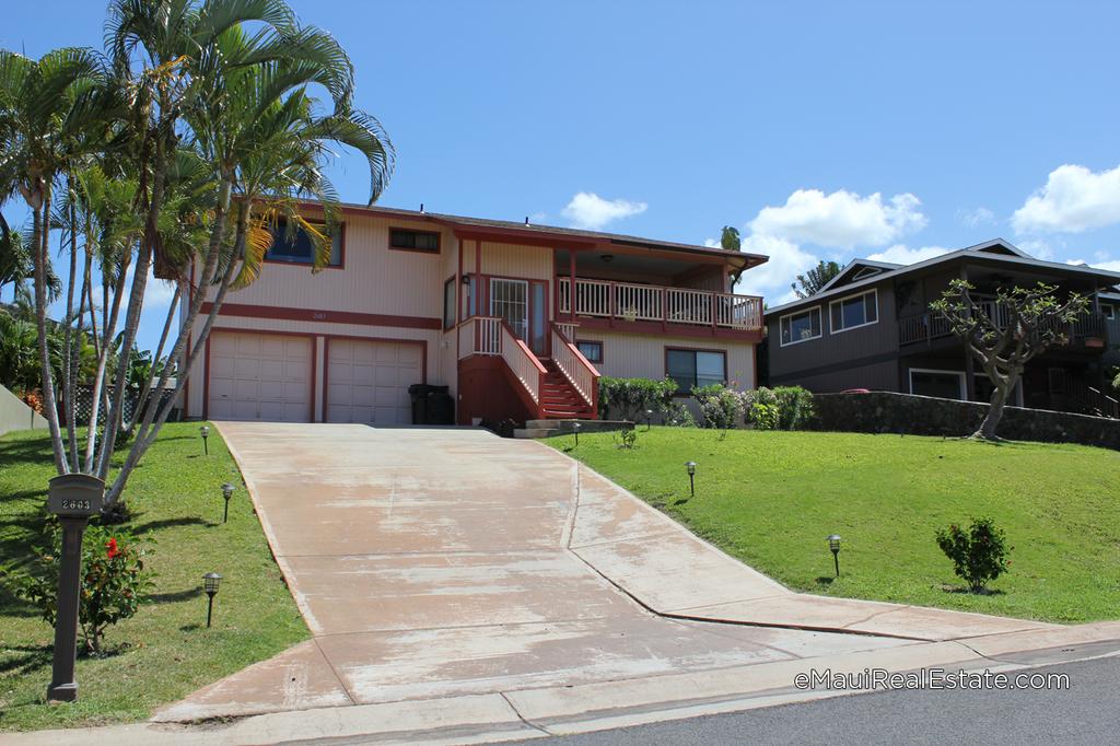 An outside shot of Keonekai Heights