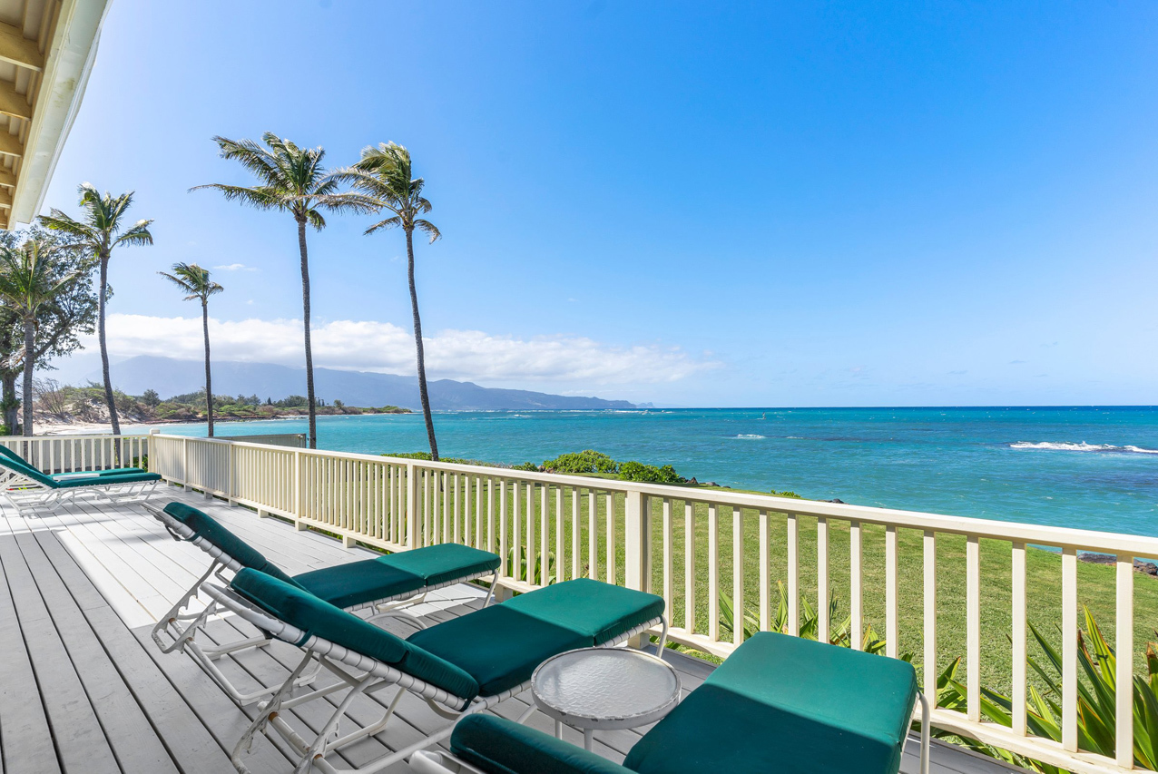 Multiple lanai spaces: