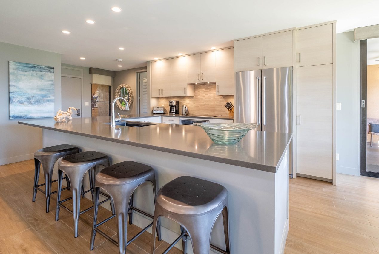 Beautifully upgraded kitchen: 