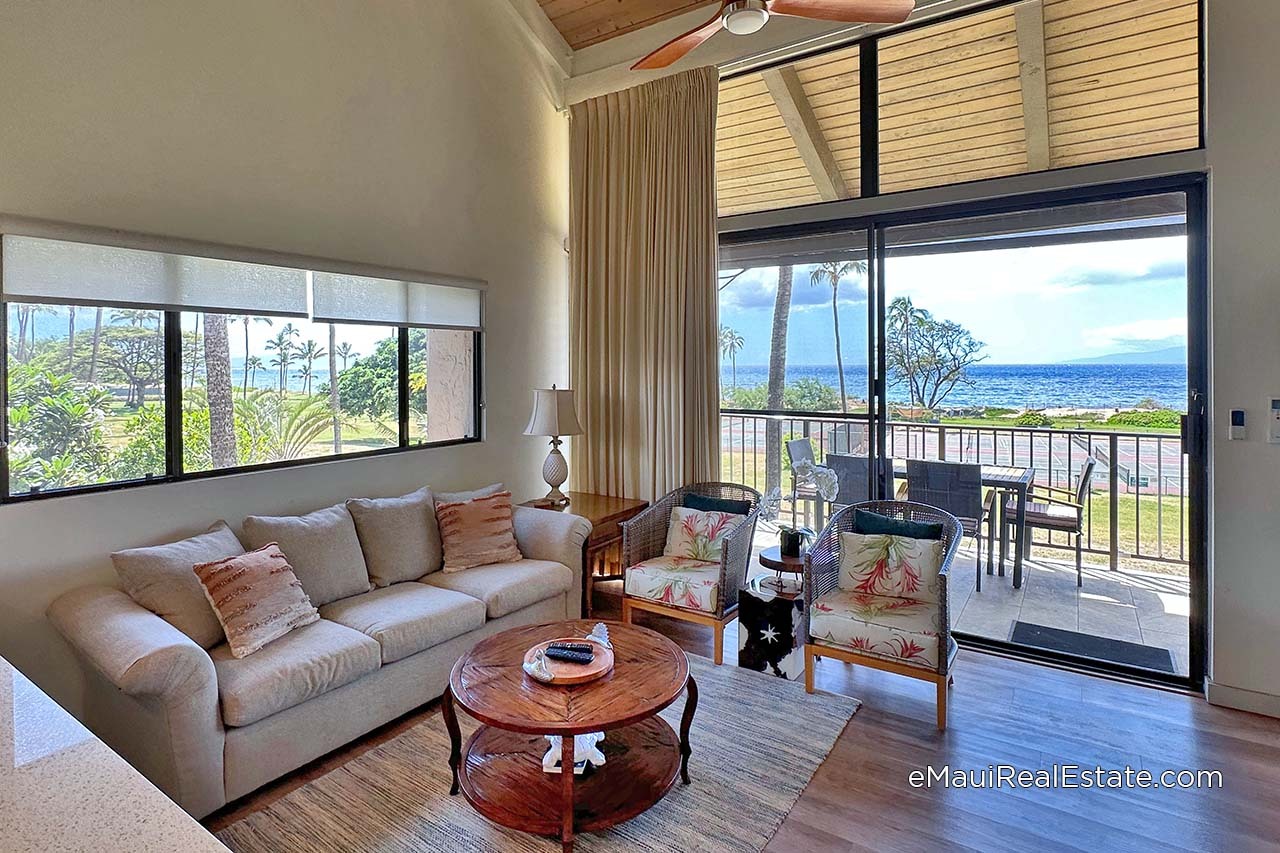 Luana Kai D301 sold by the Sayles Team