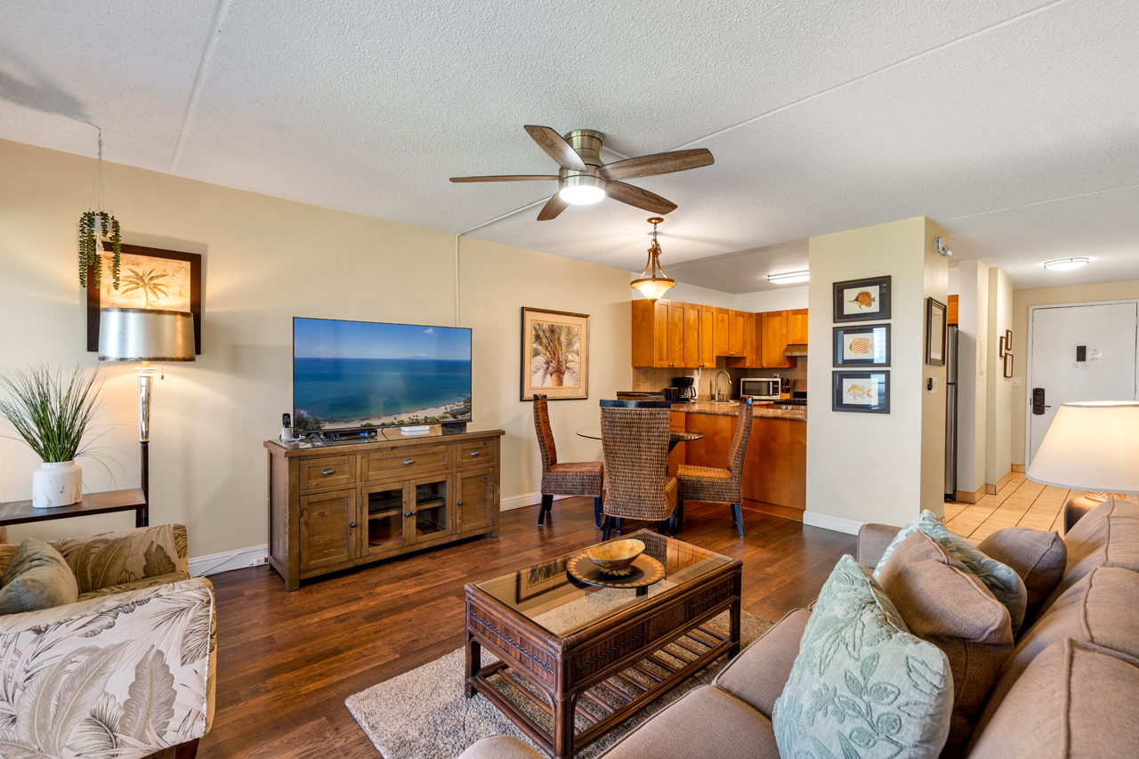Living Room: 