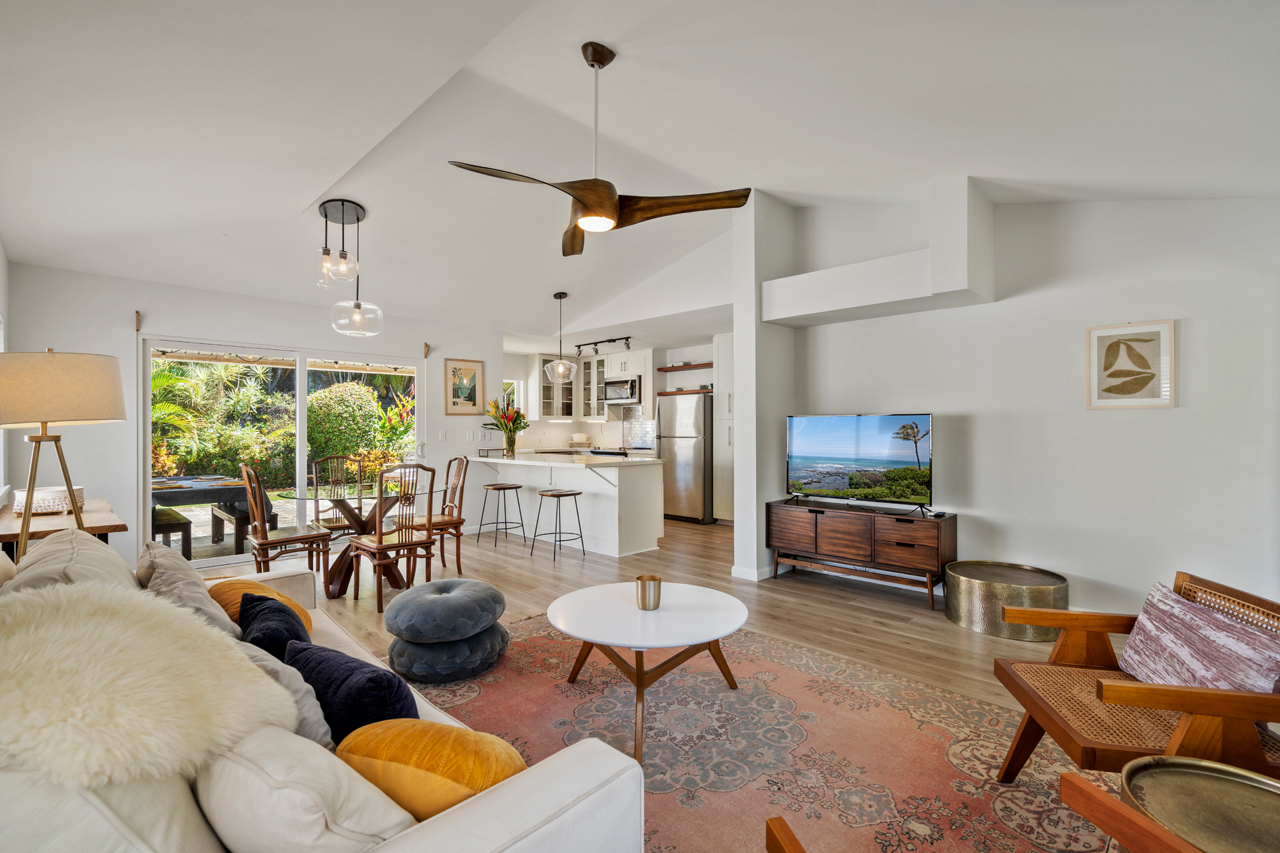 Living room: 